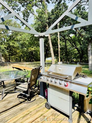 440 Cedar Tree Drive, Mcalester, OK 74501