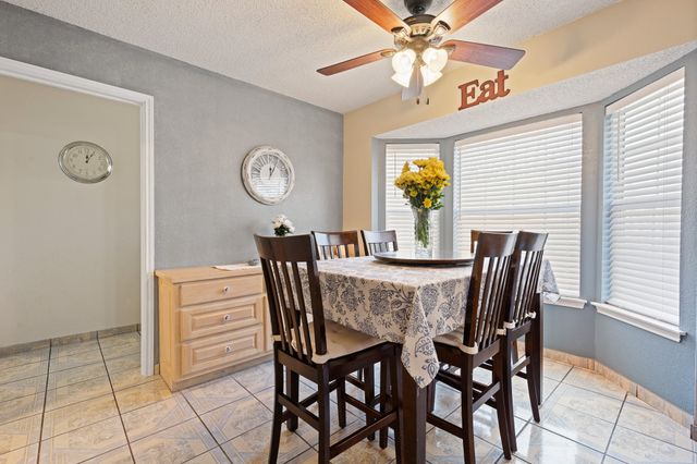 108 N Cliffside Drive N, Burleson, TX 76028