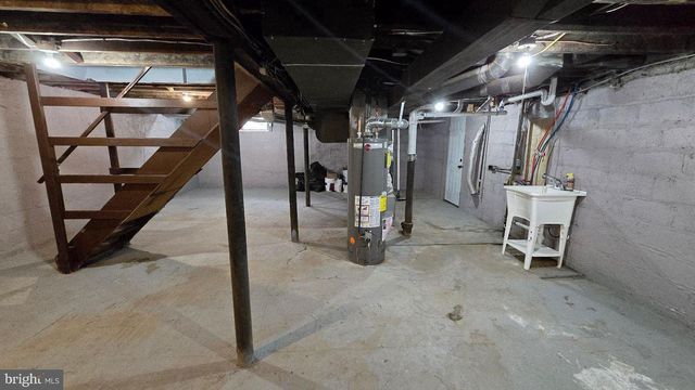 213 OLIVER AVE, Trenton, NJ 08618