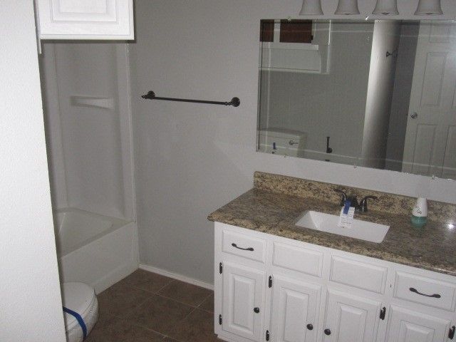 2801 Pyramid Circle, Denison, TX 75020