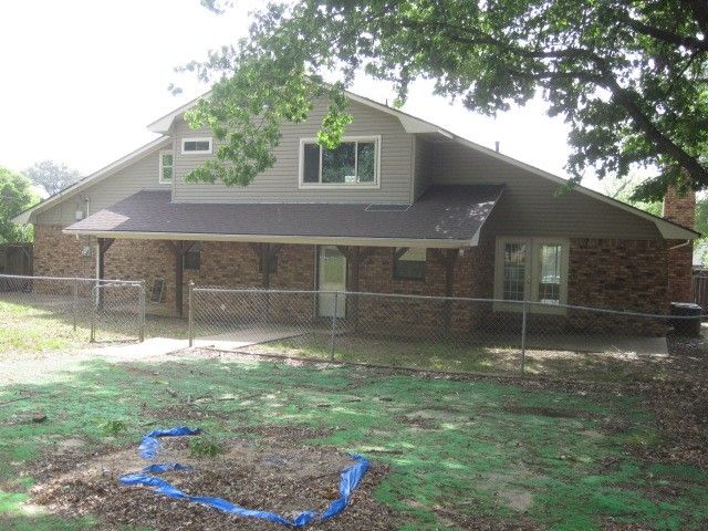 2801 Pyramid Circle, Denison, TX 75020