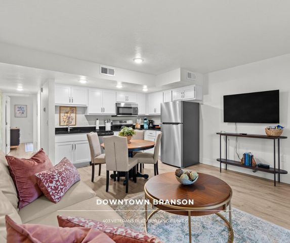 403 Veterans Boulevard 6, Branson, MO 65616