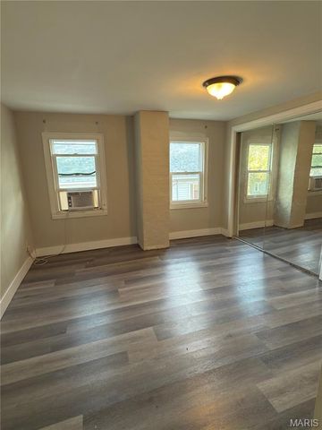 518 Randle Street, Edwardsville, IL 62025