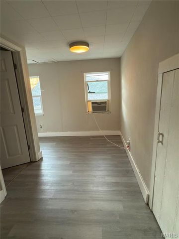 518 Randle Street, Edwardsville, IL 62025