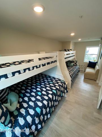 118 8TH Avenue N, Jacksonville Beach, FL 32250