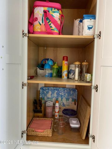 118 8TH Avenue N, Jacksonville Beach, FL 32250