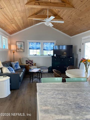 118 8TH Avenue N, Jacksonville Beach, FL 32250