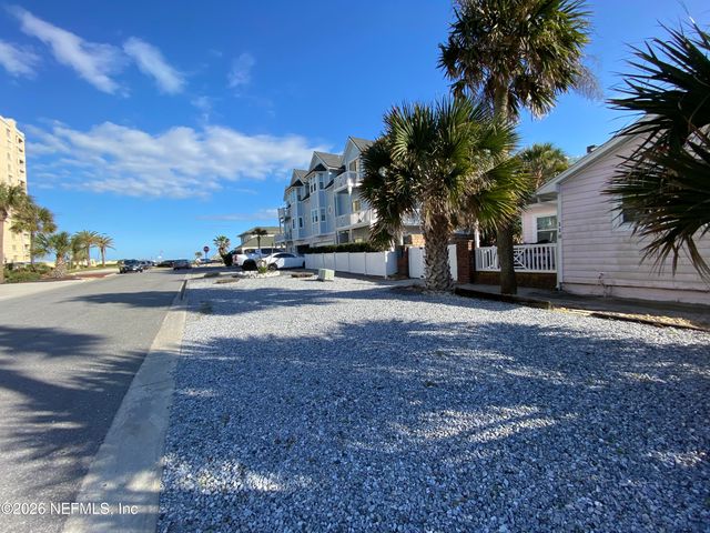 118 8TH Avenue N, Jacksonville Beach, FL 32250
