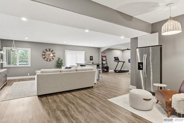 3564 S 203rd Circle, Omaha, NE 68130