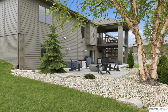 3564 S 203rd Circle, Omaha, NE 68130