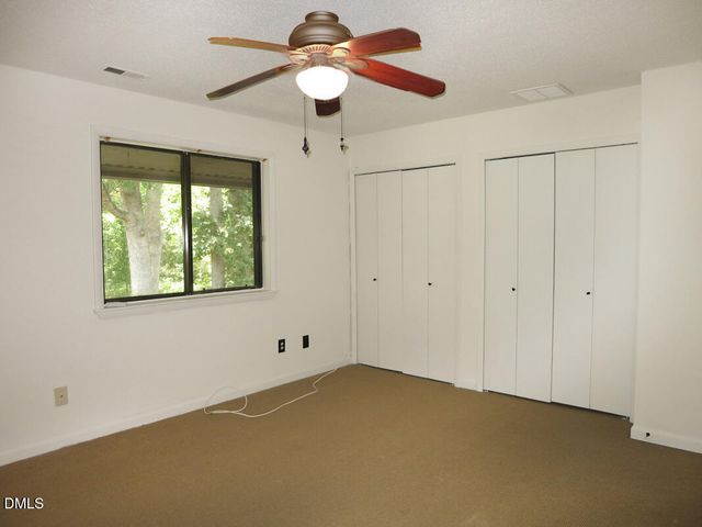 802 Oak Tree Drive, Chapel Hill, NC 27517