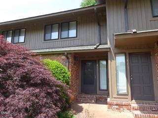 802 Oak Tree Drive, Chapel Hill, NC 27517