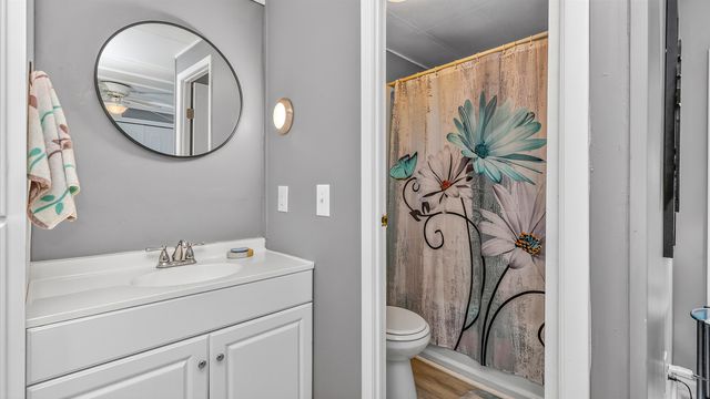 8 Burr Circle, Murrells Inlet, SC 29576