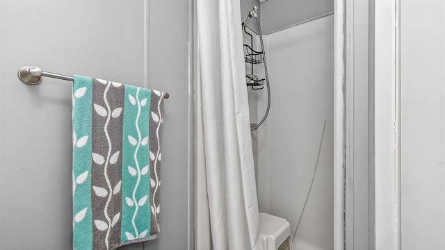 8 Burr Circle, Murrells Inlet, SC 29576