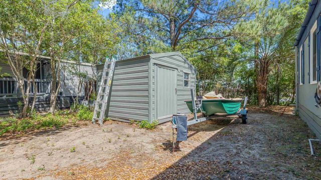 8 Burr Circle, Murrells Inlet, SC 29576