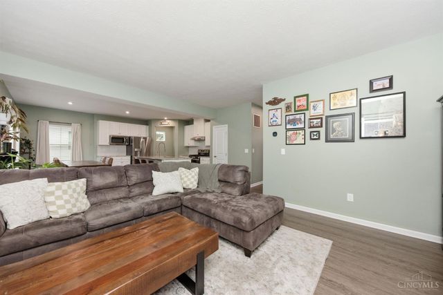 1220 Millstream Drive, Batavia Twp, OH 45102