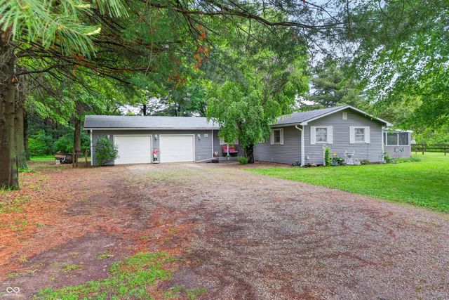 8552 E Windy Acres Lane, Mooresville, IN 46158