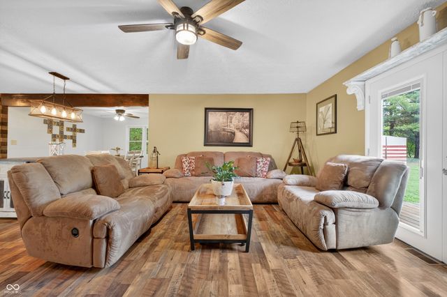 8552 E Windy Acres Lane, Mooresville, IN 46158