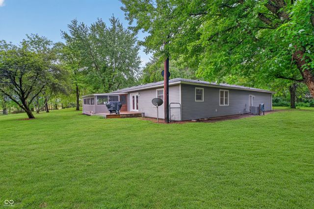 8552 E Windy Acres Lane, Mooresville, IN 46158