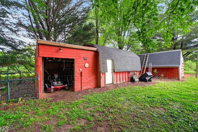 8552 E Windy Acres Lane, Mooresville, IN 46158