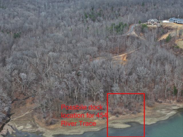454 River Trace Dr, Dover, TN 37058