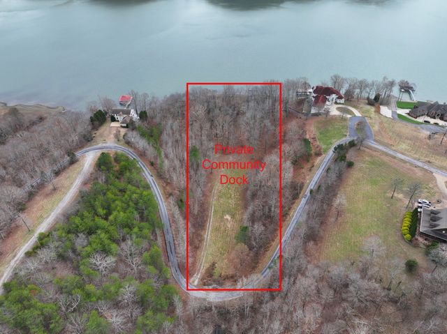 454 River Trace Dr, Dover, TN 37058