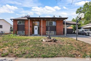1377 W 2600 N, Clinton, UT 84015