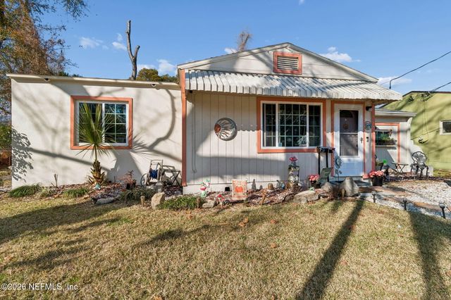 4665 TIMUQUANA Road, Jacksonville, FL 32210