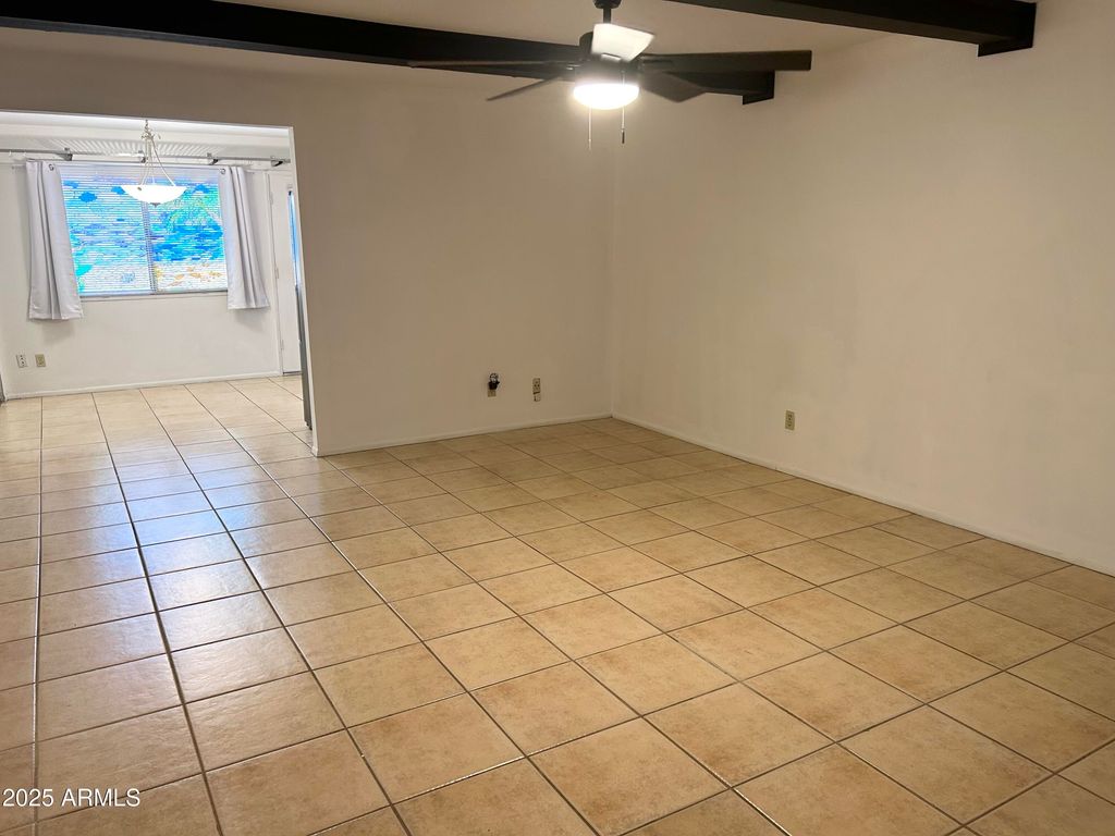Image 3 of property listing at 12810 N 113th Avenue 8, Youngtown, AZ 85363