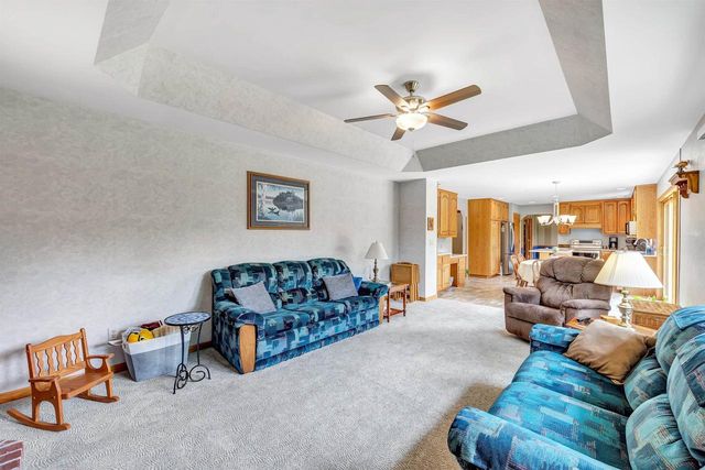 1990 TYLER LANE, De Pere, WI 54115