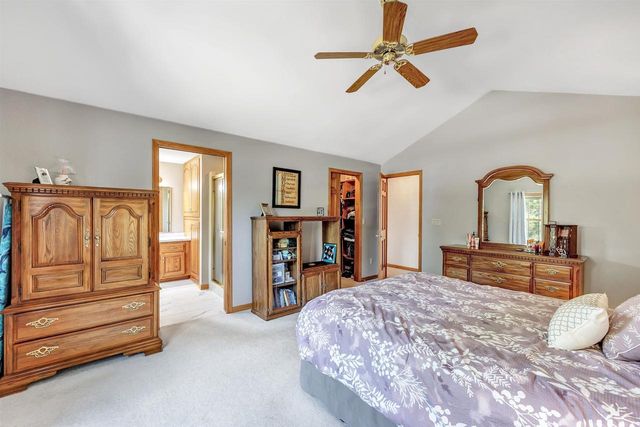 1990 TYLER LANE, De Pere, WI 54115