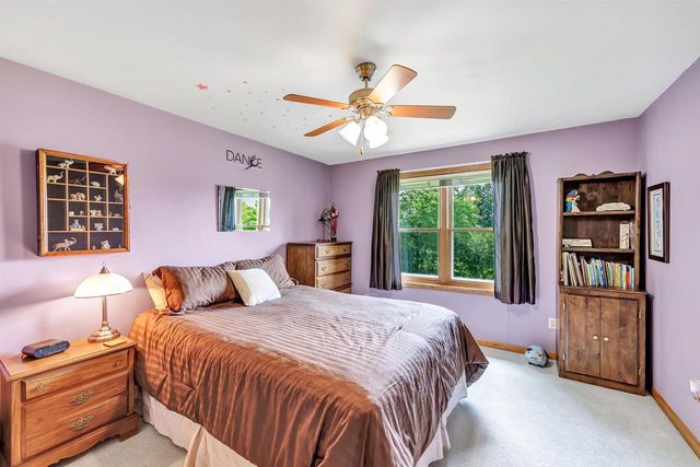 1990 TYLER LANE, De Pere, WI 54115