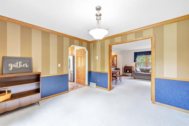 1990 TYLER LANE, De Pere, WI 54115