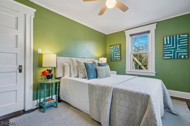 32 Edgewood Rd, Glen Ridge Boro Twp., NJ 07028