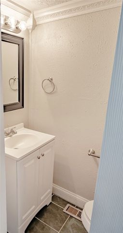 5016 NW 26th Street, Oklahoma City, OK 73127