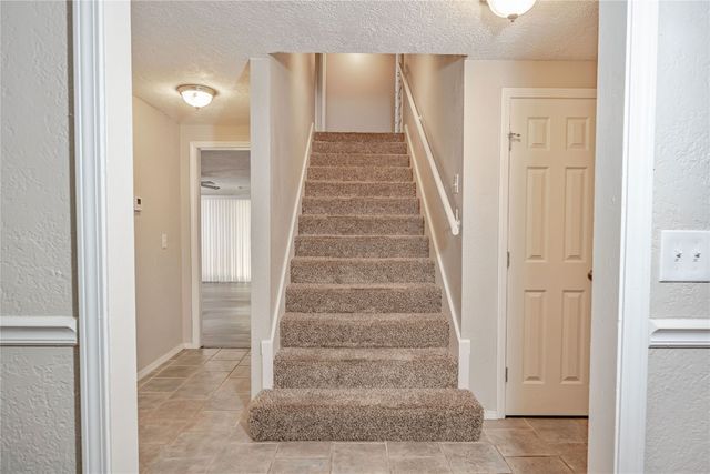 5016 NW 26th Street, Oklahoma City, OK 73127