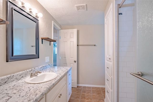 5016 NW 26th Street, Oklahoma City, OK 73127
