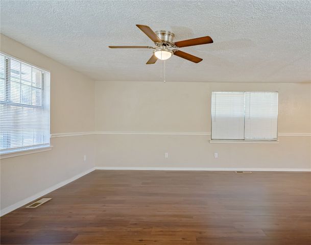 5016 NW 26th Street, Oklahoma City, OK 73127