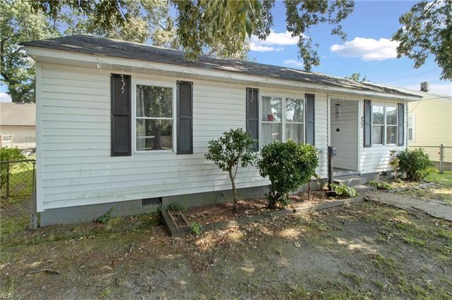 403 Bogart ST, Franklin, VA 23851