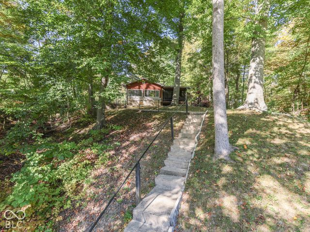 8285 S Lilly Lane, Nineveh, IN 46164