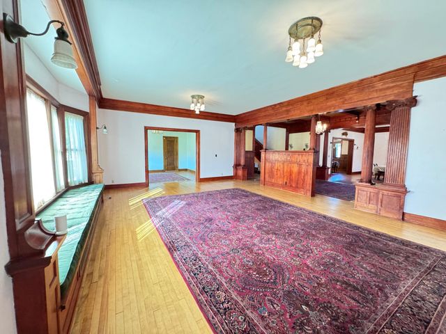 312 10th Avenue N, Casselton, ND 58012