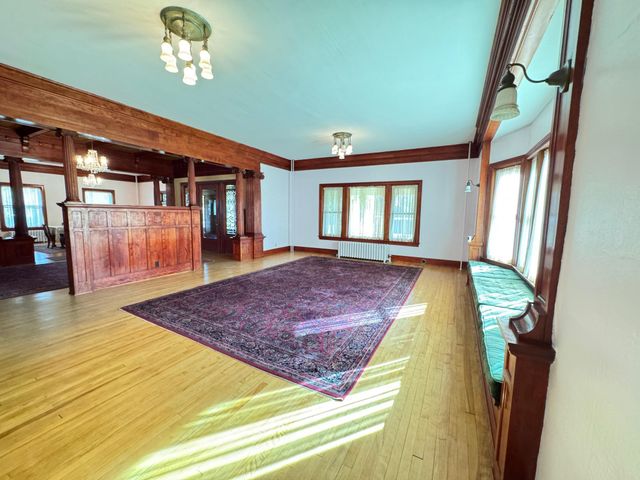 312 10th Avenue N, Casselton, ND 58012