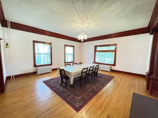 312 10th Avenue N, Casselton, ND 58012