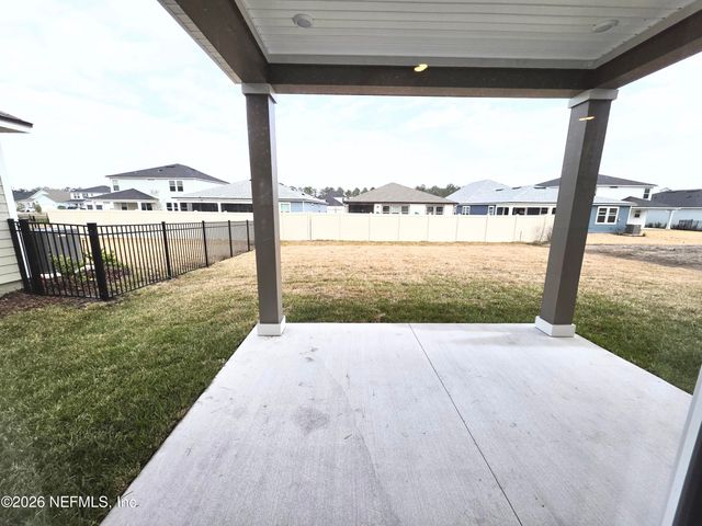 3515 AMERICANA Drive, Green Cove Springs, FL 32043