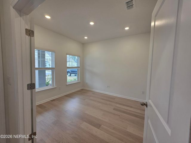 3515 AMERICANA Drive, Green Cove Springs, FL 32043