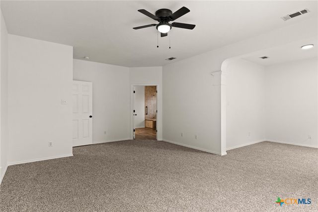 214 Forest Ridge Drive, Killeen, TX 76543