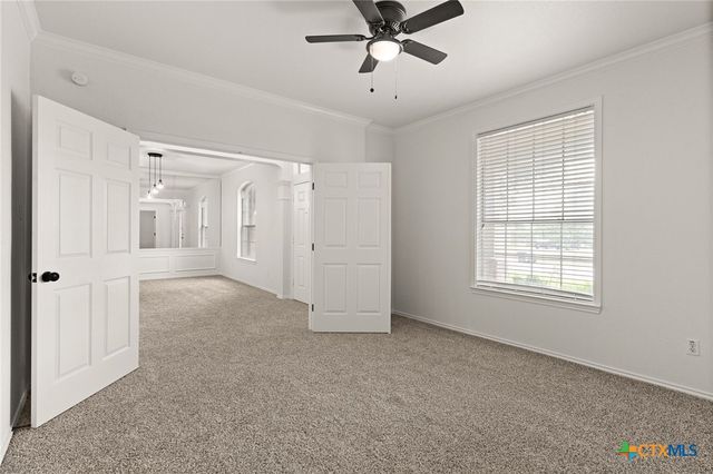214 Forest Ridge Drive, Killeen, TX 76543