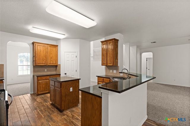 214 Forest Ridge Drive, Killeen, TX 76543