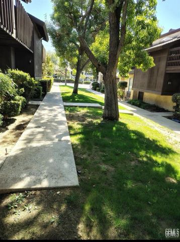 6016 Auburn Street D, Bakersfield, CA 93306