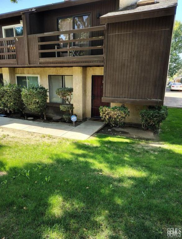 6016 Auburn Street D, Bakersfield, CA 93306